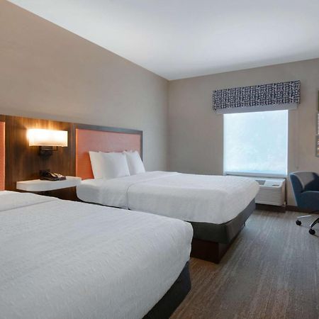 Hampton Inn & Suites Harvey Kültér fotó