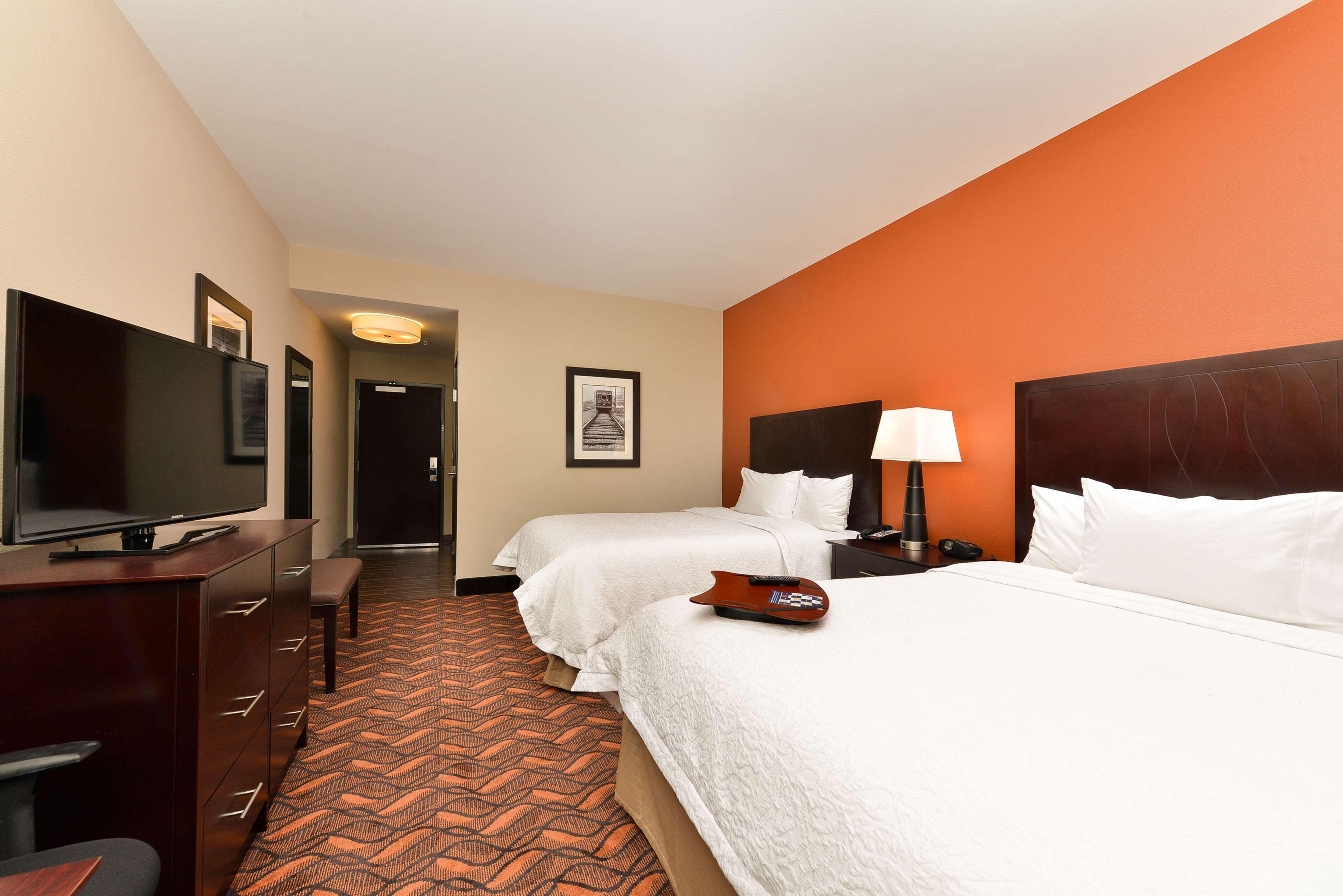 Hampton Inn & Suites Harvey Kültér fotó